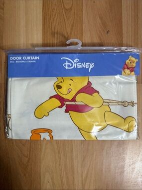 Adorable Official Disney Winnie the Pooh Short Door Curtain.